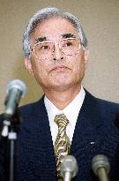 Sanyo Elec. president offers to resign over defect